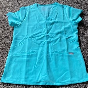NWOT Figs casma scrub top. Fresh aqua. S